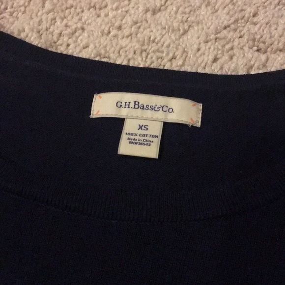 G.H. Bass & Company Navy Lightweight Sweater - Picture 2 of 4